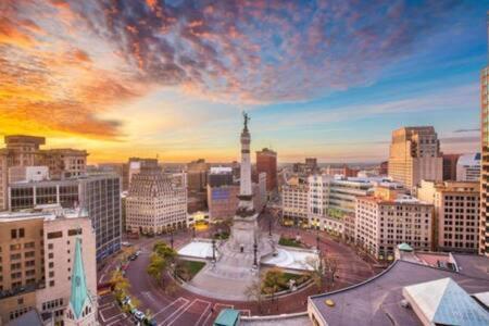 Cozysuites L Dream 1Br, Monument Circle, Indy 인디애나폴리스 외부 사진